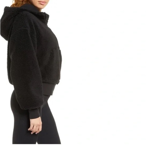 ALO YOGA STREETSIDE SHERPA HALF ZIP PULLOVER - Picture 3 of 8